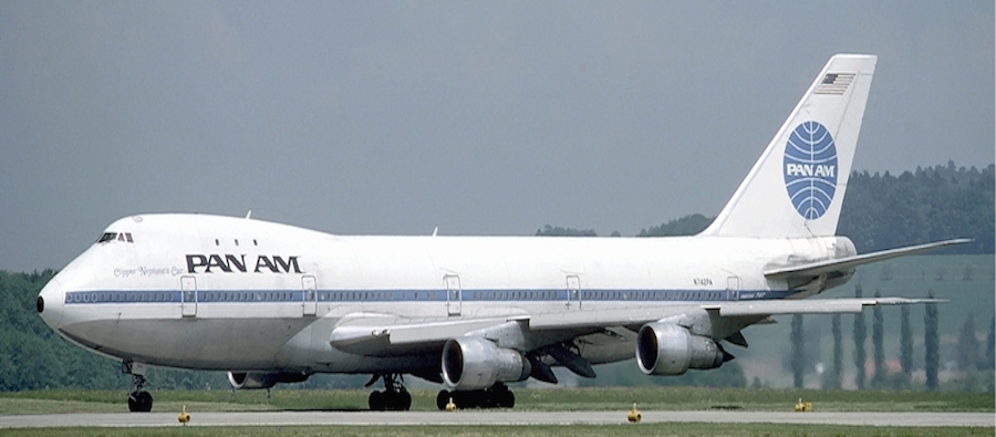 Pan Am 747 on runway